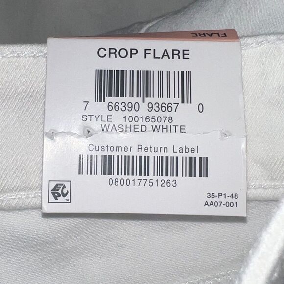 INC Women's Mid-Rise Ripped Kick Flare Jeans Washed White Size 8/29 NWT - Picture 7 of 7